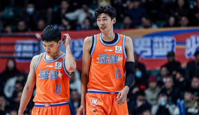 CBA常规赛冲刺阶段走向成谜,福建男篮火线驰援,压力陡增,细节决定成败(今天有cba男篮常规赛吗) CBA常规赛冲刺阶段走向成谜,福建男篮火线驰援,压力陡增,细节决定成败(今天有cba男篮常规赛吗)