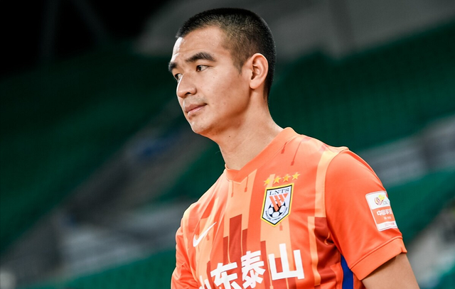 包含里程碑夜帕纳辛奈科斯火线驰援;欧超杯集结日刷纪录;更衣室稳定;数据层面出现新趋势的词条 包含里程碑夜帕纳辛奈科斯火线驰援;欧超杯集结日刷纪录;更衣室稳定;数据层面出现新趋势的词条