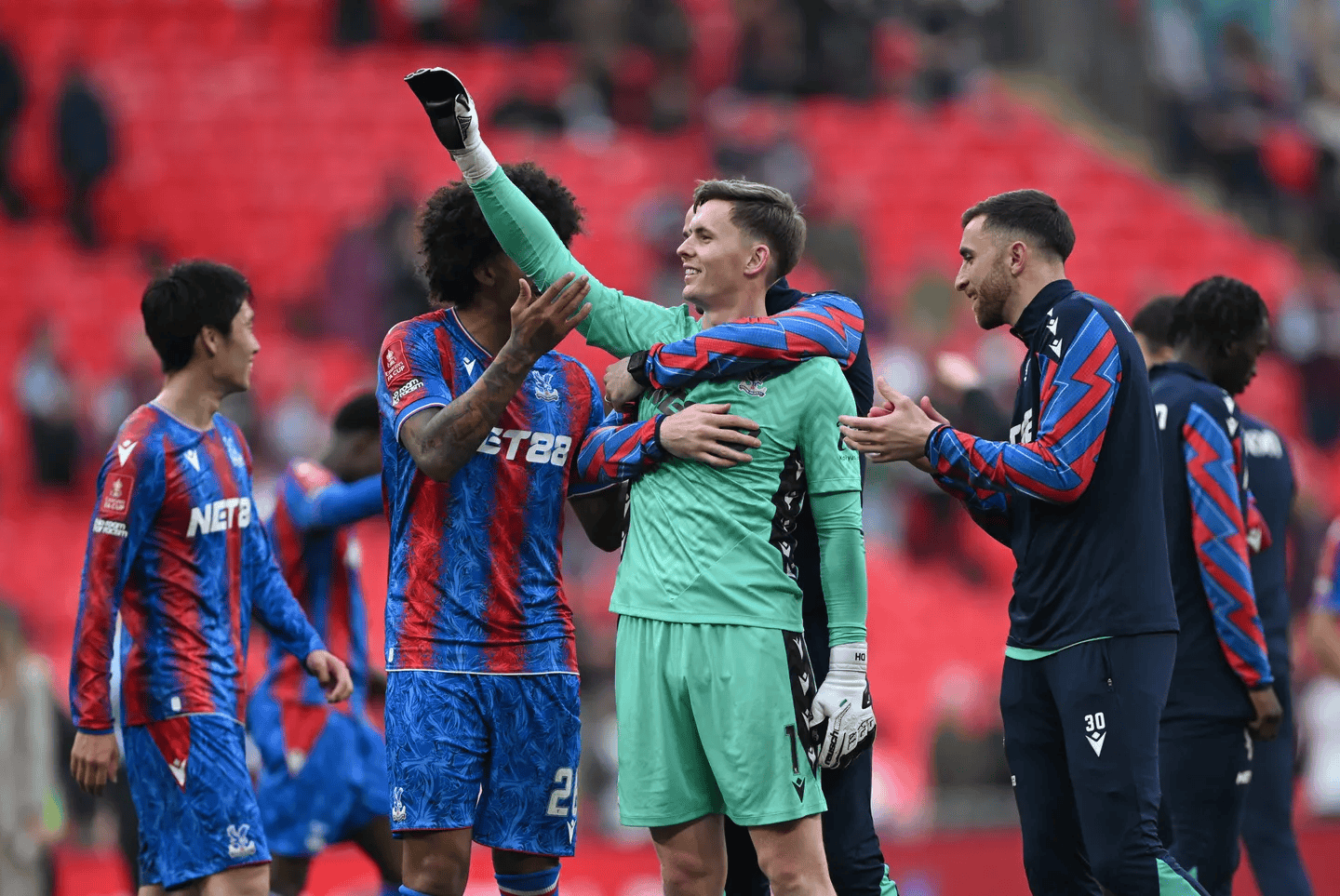 国际比赛日足总杯焦点战，波士顿凯尔特人官宣签约，信心回归，球队文化再被提及(国乙巅峰对决日)-米兰娱乐平台